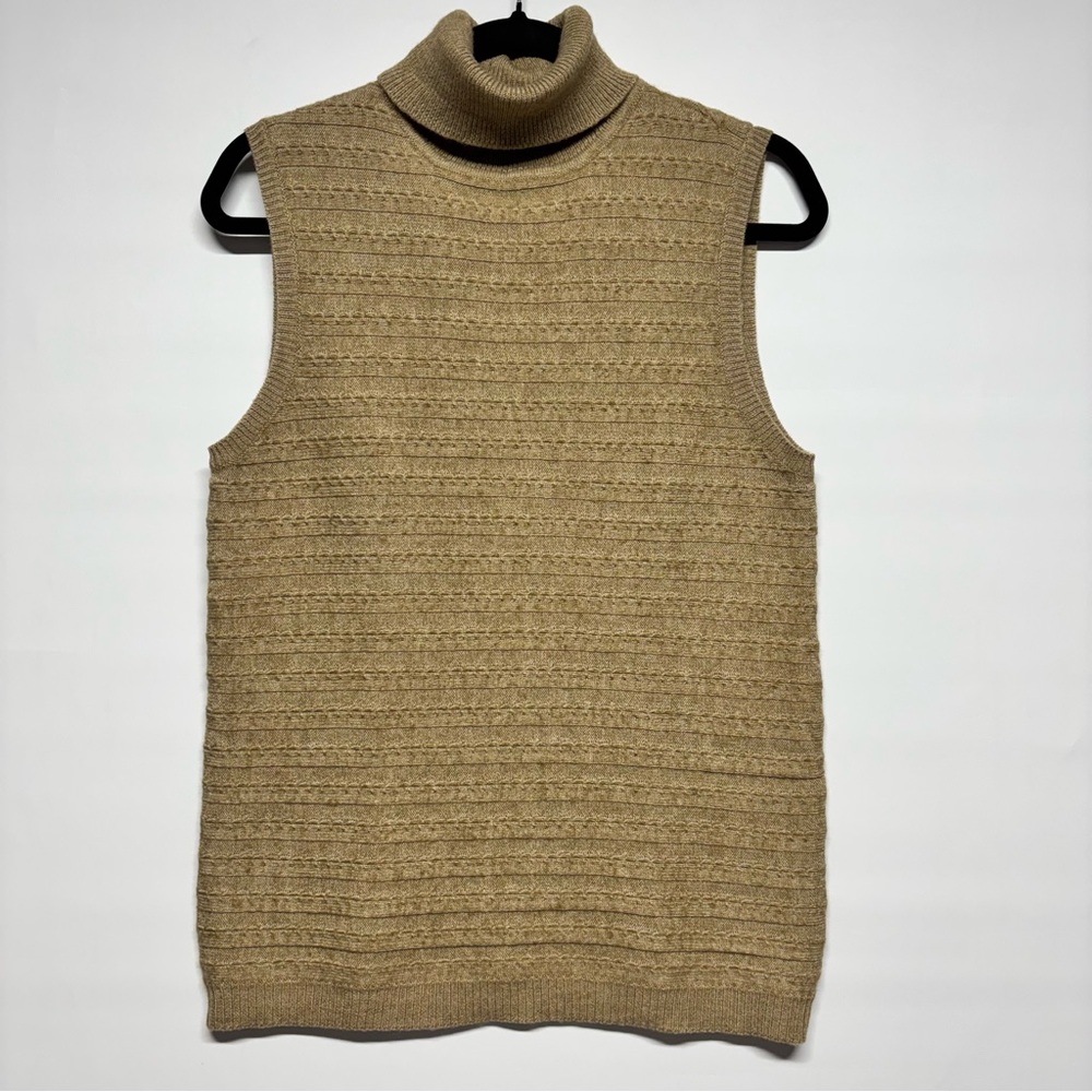 ✨ Liz Claiborne Sport Beige Turtleneck Sweater Size L
